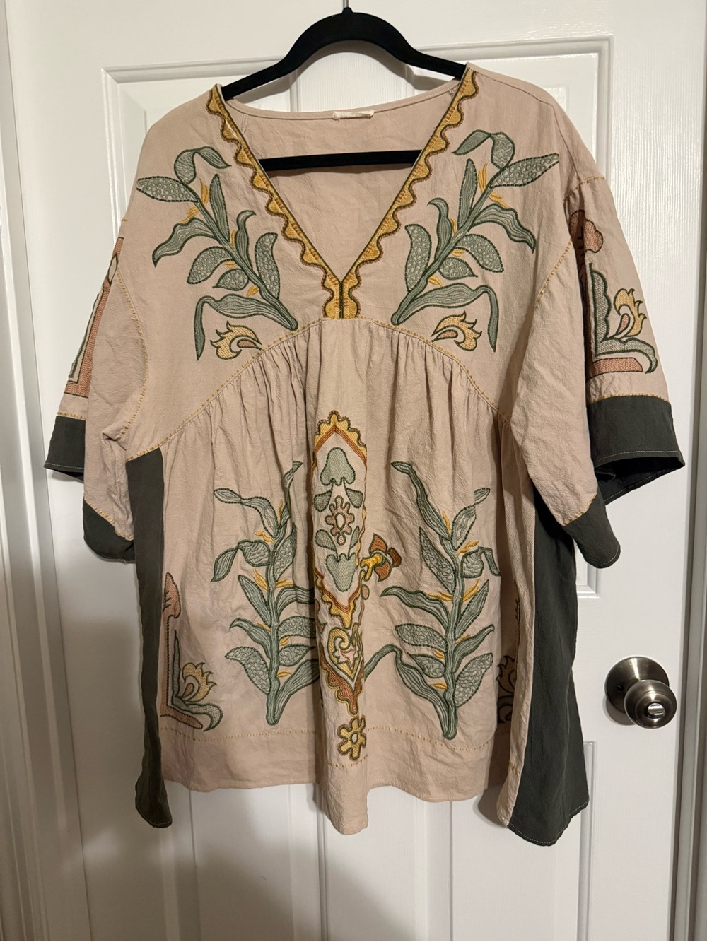 Sunday Up Embroidered Bohemian Peasant Tunic Top M